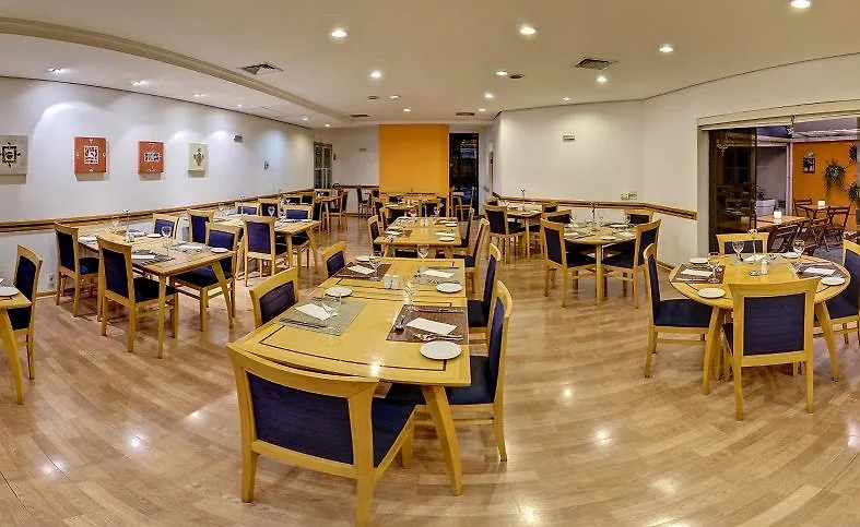 Отель Hampton Park Sao Paulo Jardins 3*,