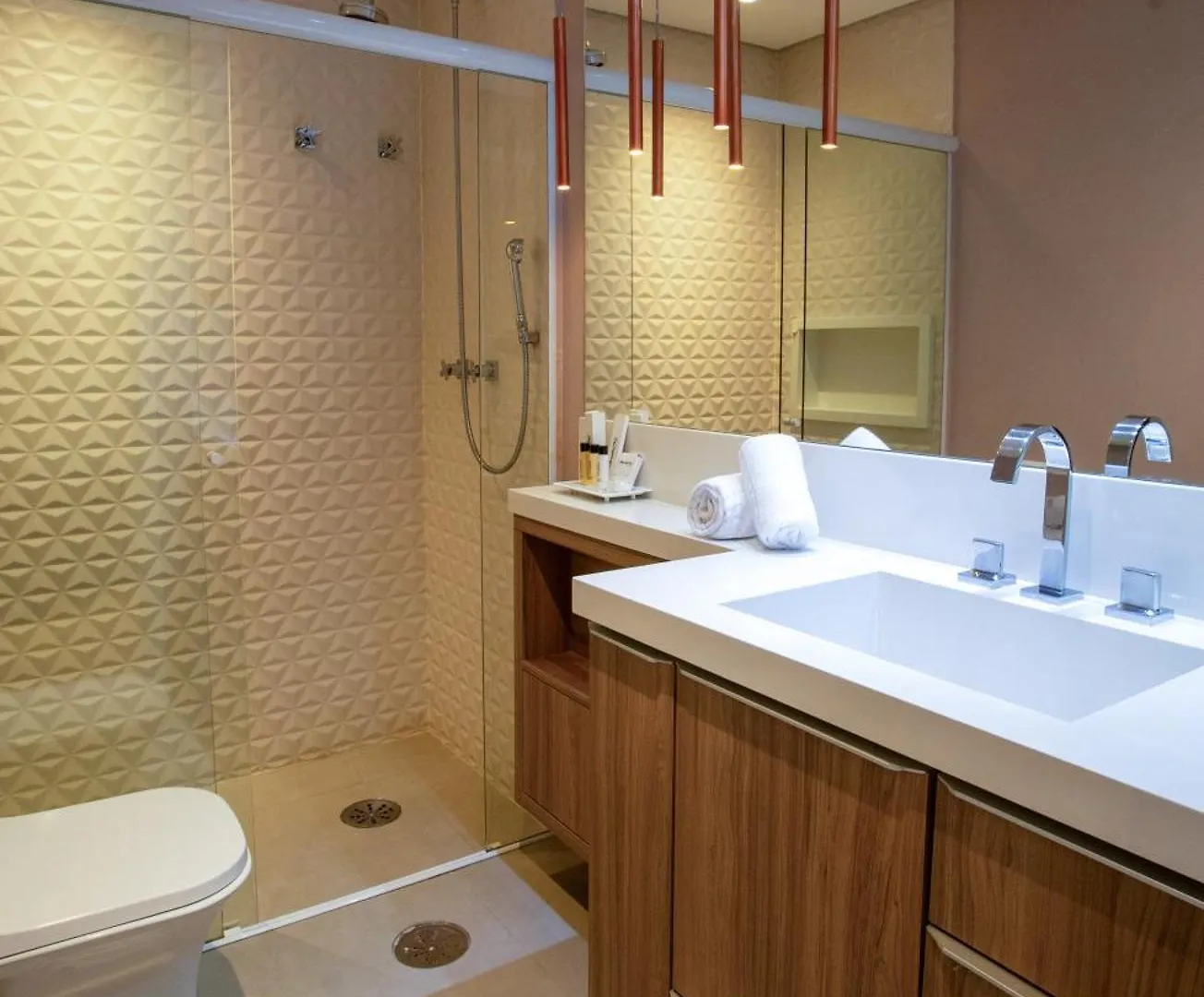 Отель Hampton Park Sao Paulo Jardins 3*,